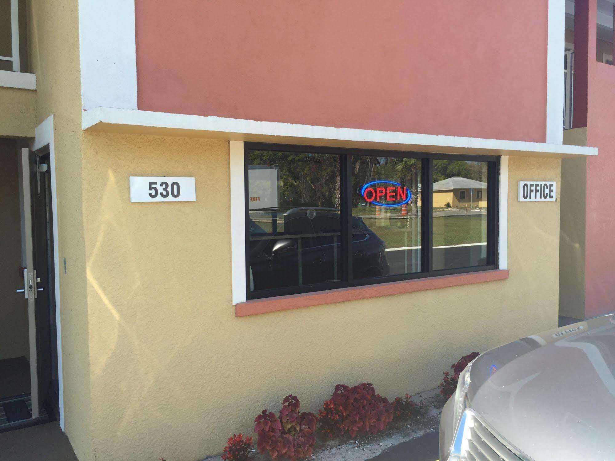 Budget Inn Lake Wales Kültér fotó